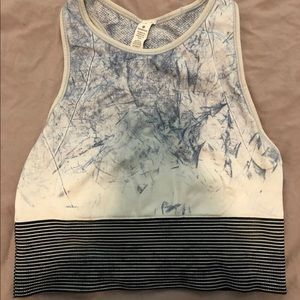 Ebb to train lulu lemon cropped sports bra